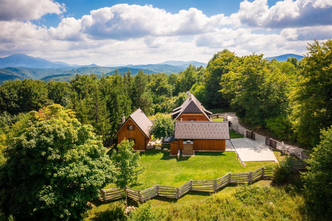 Fenomen Plitvice Gornja Jezera Villa Plitvica selo Exterior foto